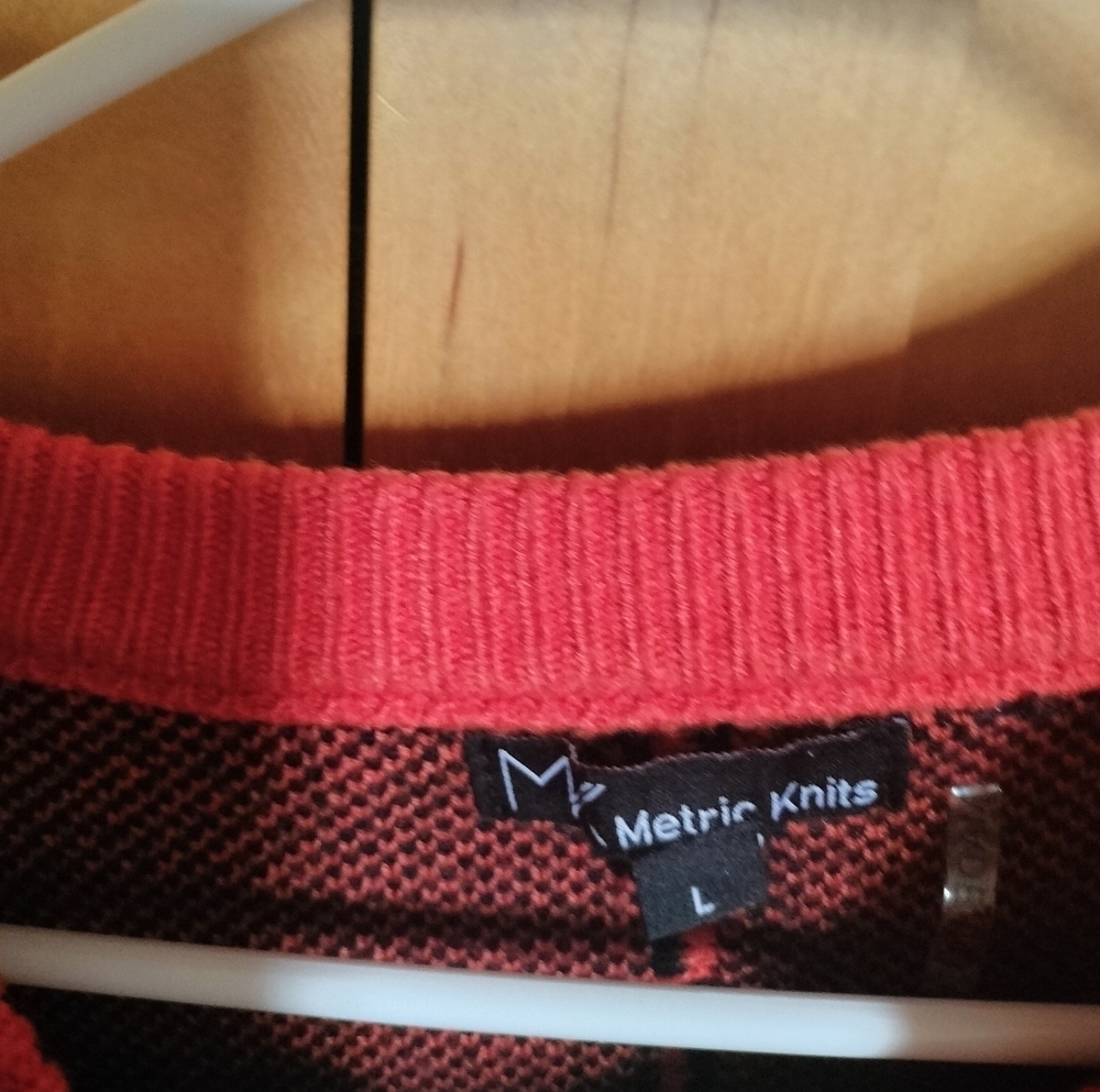 Metric knits STUNNING Retro Style Sweater - Picture 4 of 7